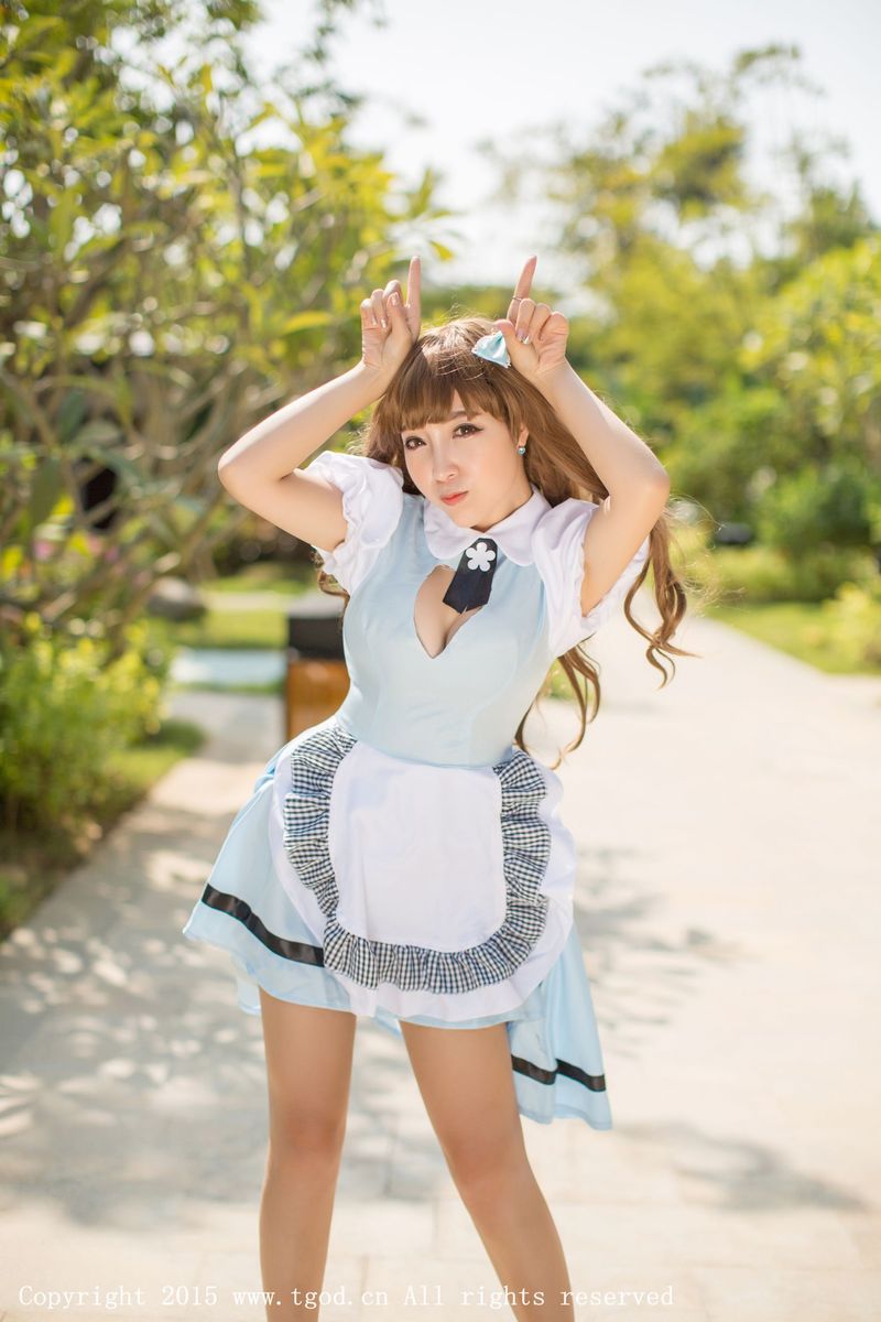 [TGOD推女神] 美女模特黄歆苑chobits《淘气的小公举》主题写真集