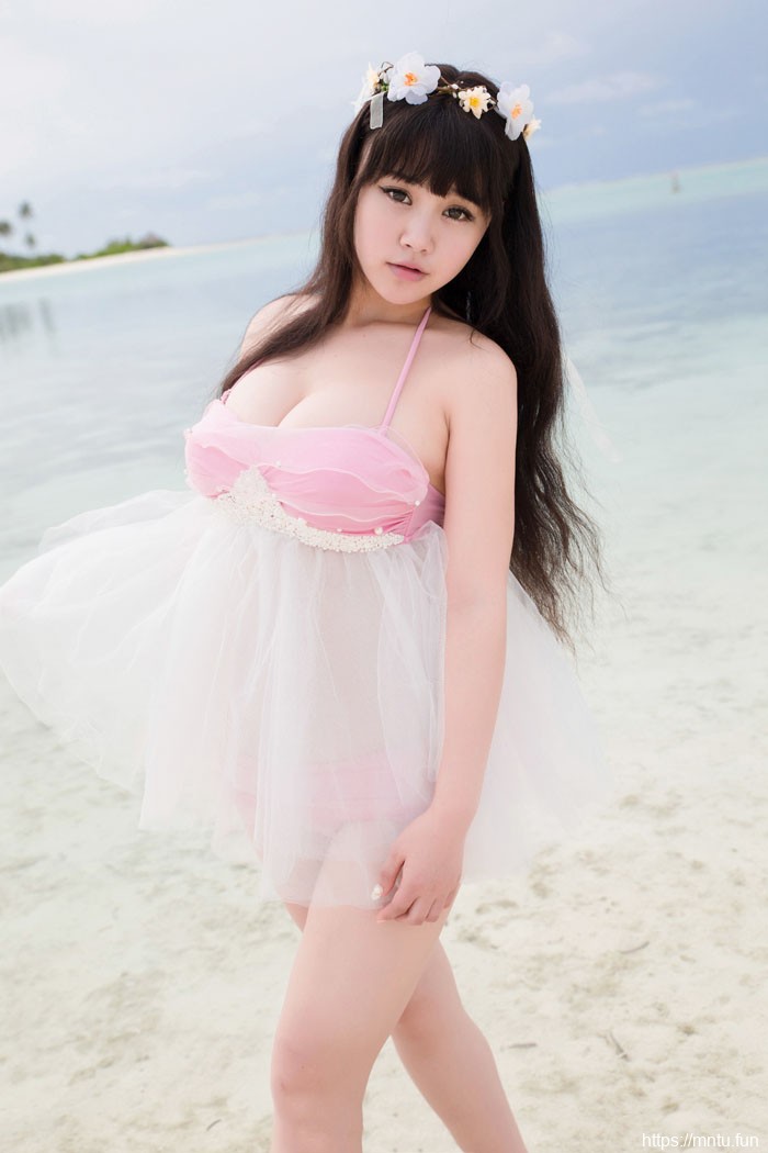 清纯mm可儿海边秀巨乳呼之欲出