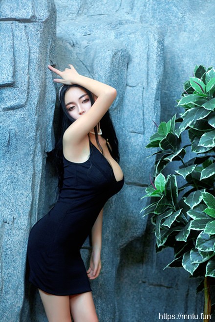 推女郎第三期潘春春性感写真