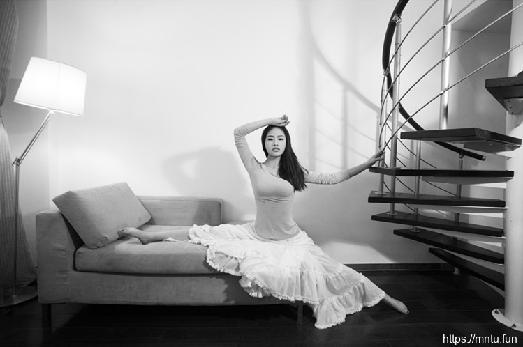 推女郎第四期吻熙性感写真