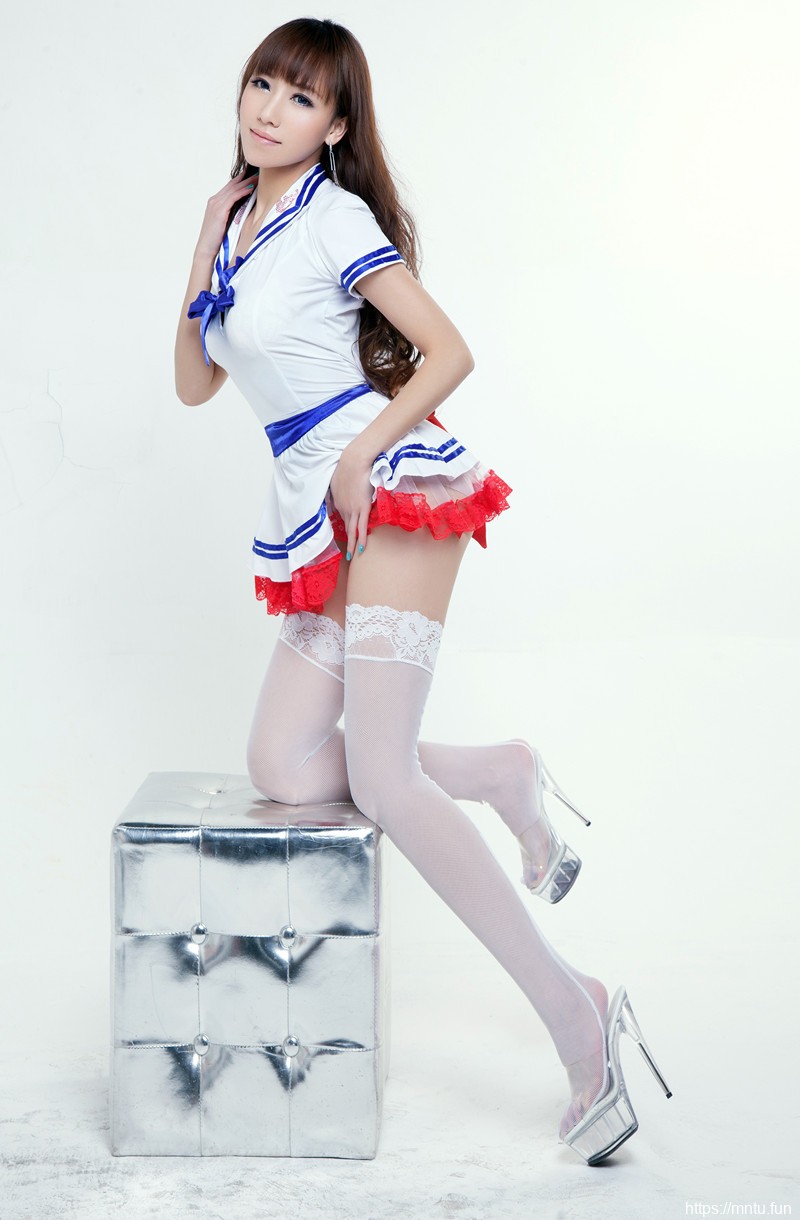 推女郎第六期赵纹清性感写真