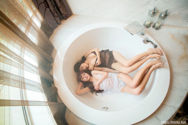 推女郎第十期嘉宝贝儿&糖糖高性感写真