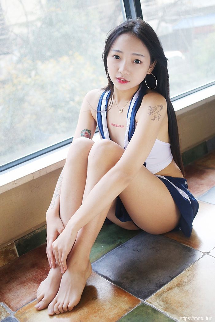 性感美女诱惑写真翘臀