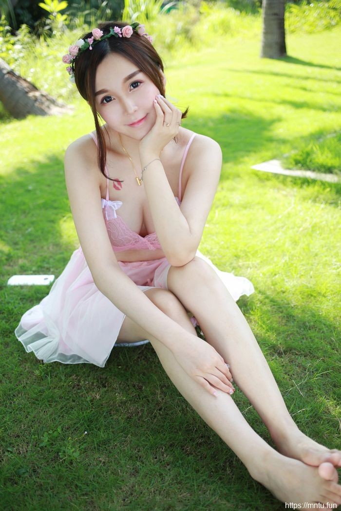 沈蜜桃性感美女诱惑写真套图