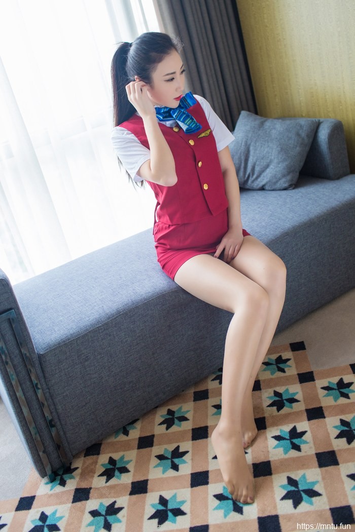 智秀诱人美女翘臀性感图片