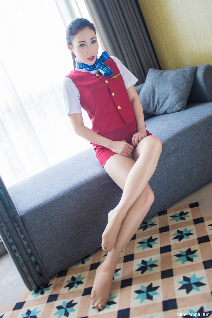 智秀诱人美女翘臀性感图片