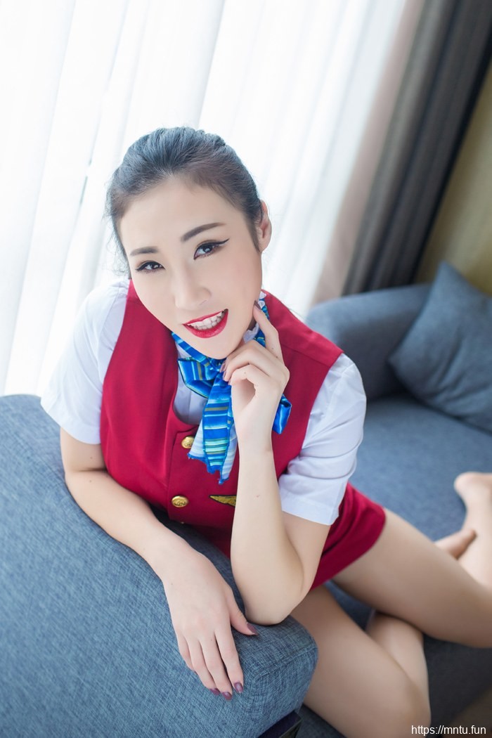 智秀诱人美女翘臀性感图片