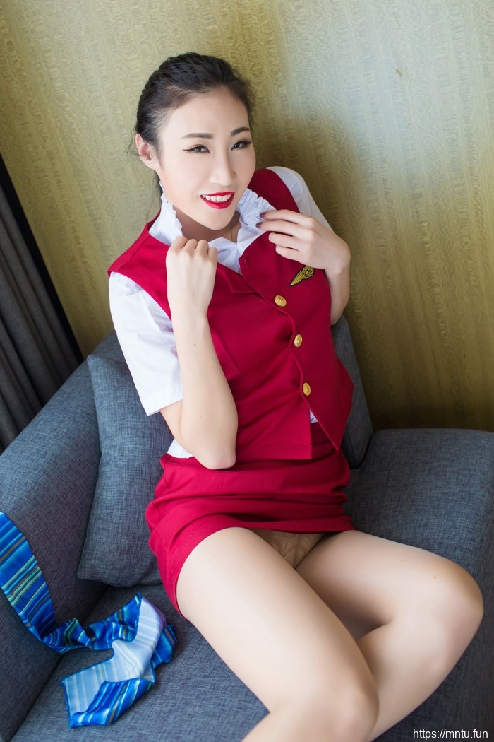 智秀诱人美女翘臀性感图片