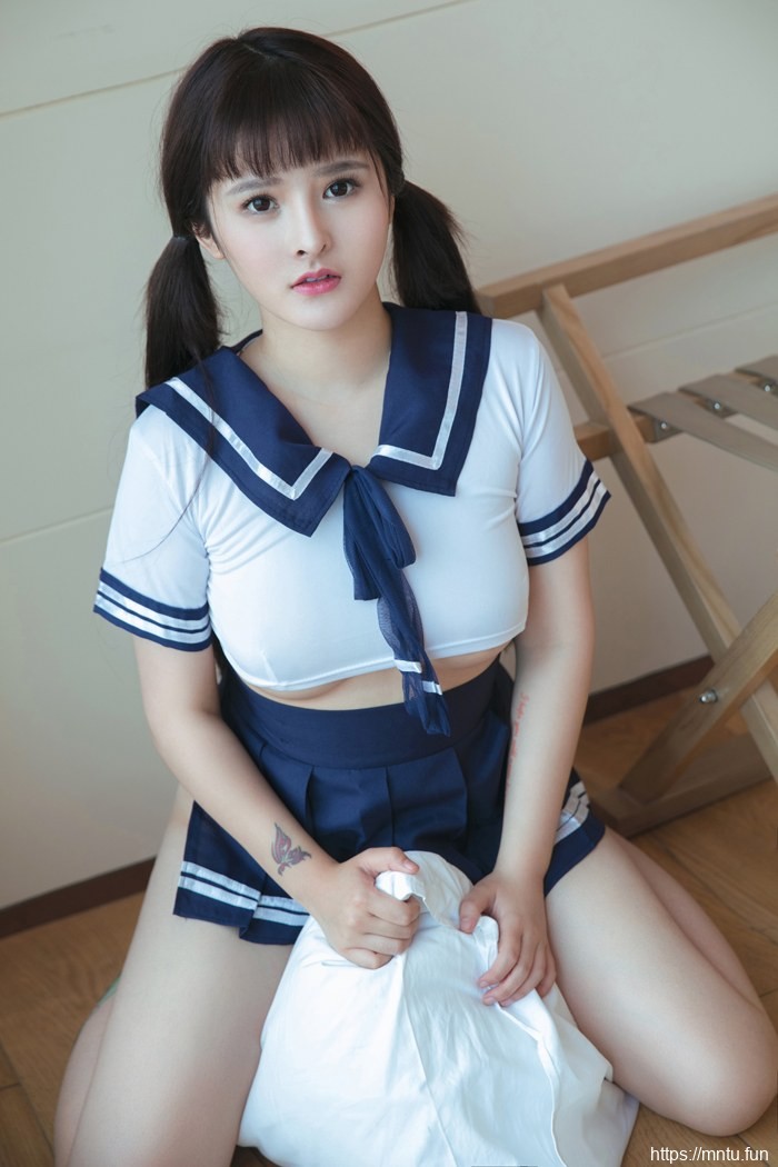 性感爆乳美女杨漫妮写真图