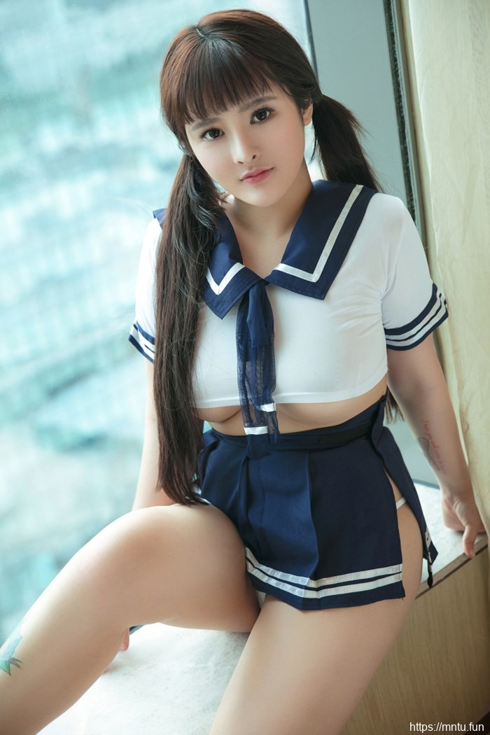 性感爆乳美女杨漫妮写真图