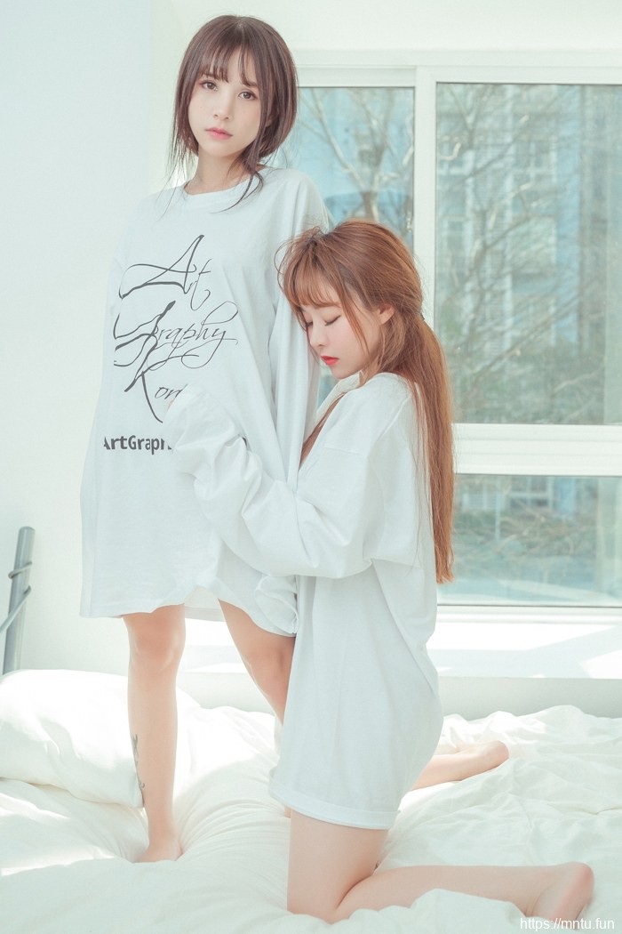 性感清纯美胸美女图片