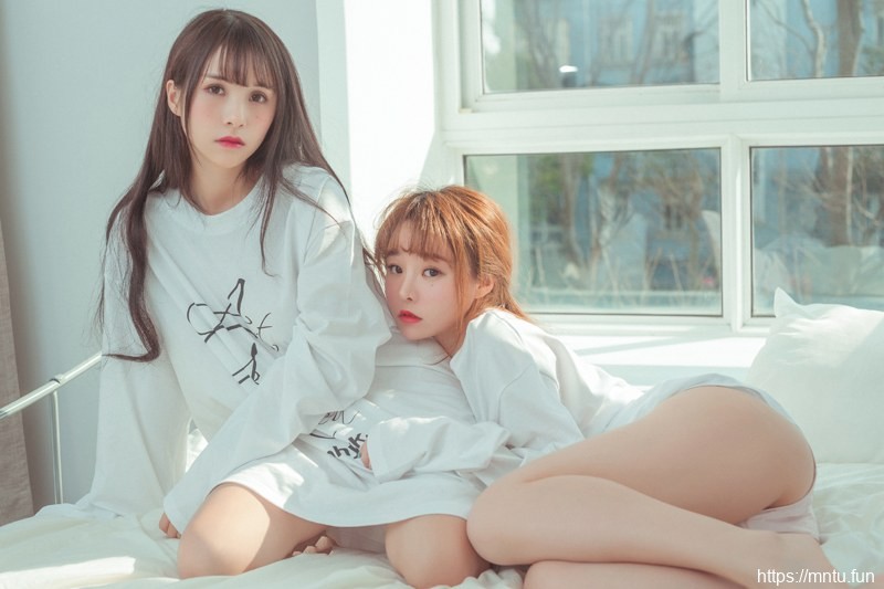 性感清纯美胸美女图片