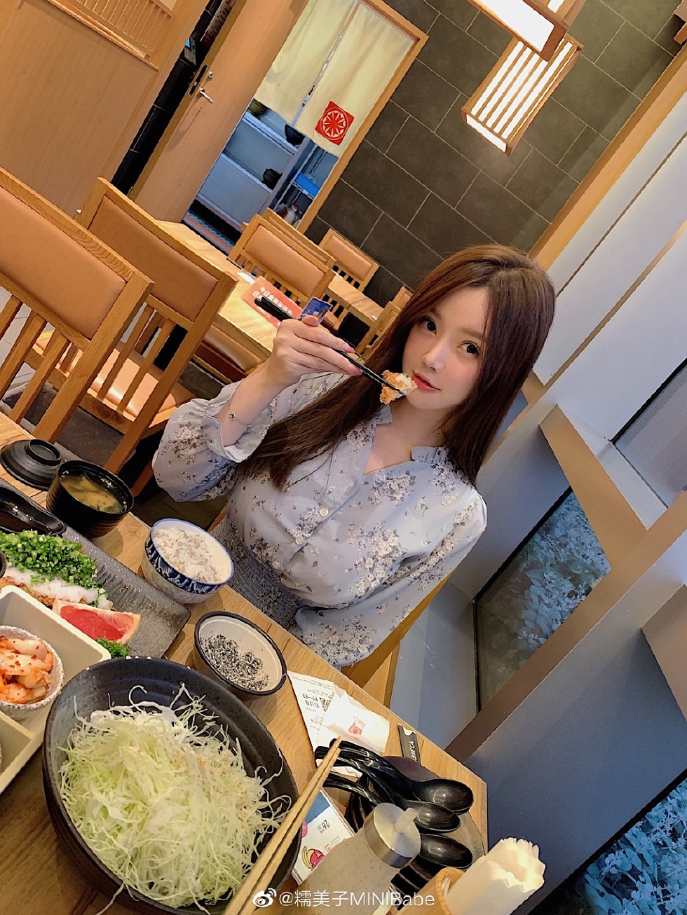 性感女神糯美子Mini完美身材唯美生活海量微博写真348P