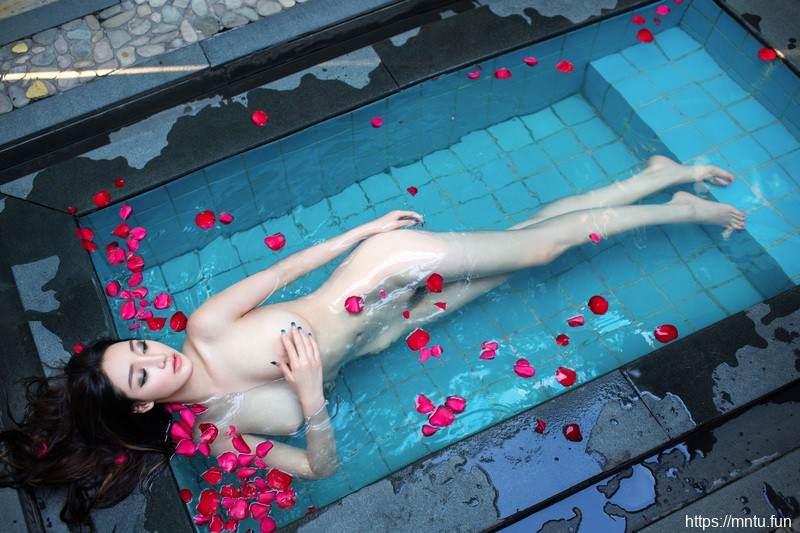 推女郎39期麦苹果写真图片