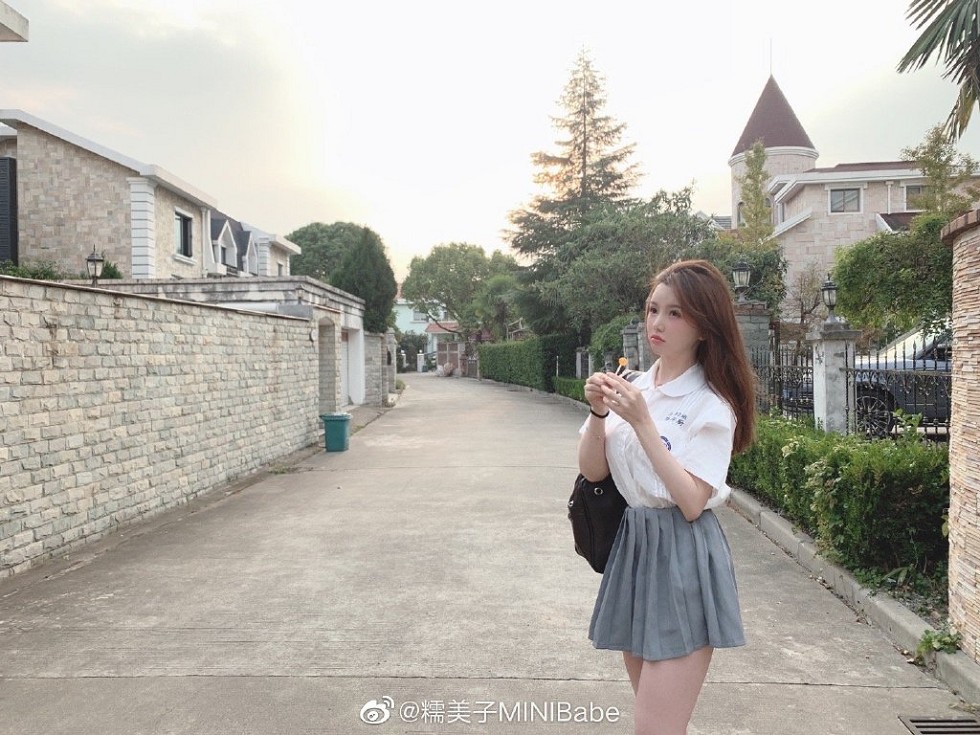 性感女神糯美子Mini完美身材唯美生活海量微博写真348P