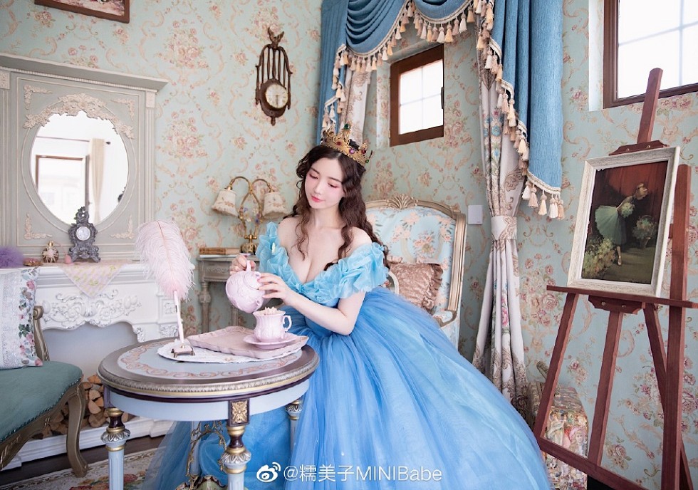 性感女神糯美子Mini完美身材唯美生活海量微博写真348P