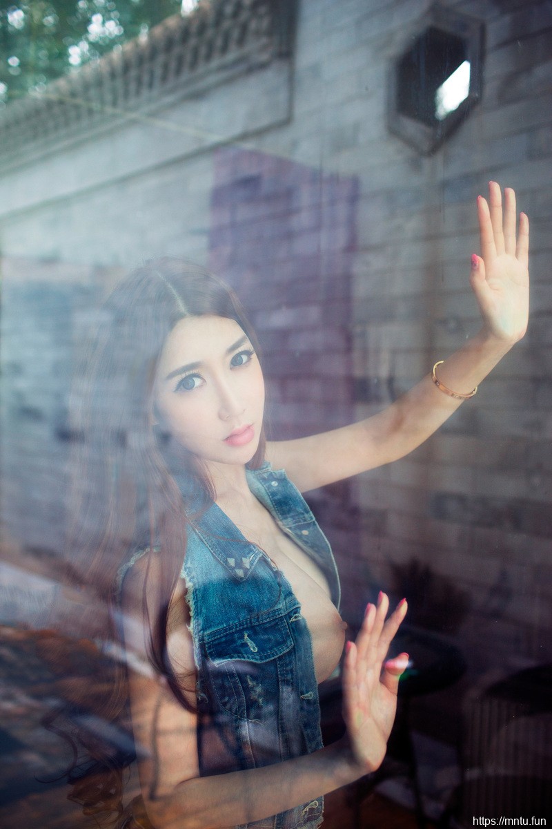 推女郎第33期陆瓷诱惑写真套图