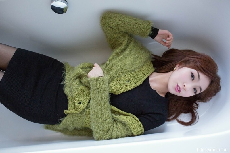 推女郎熙芸美女性感套图