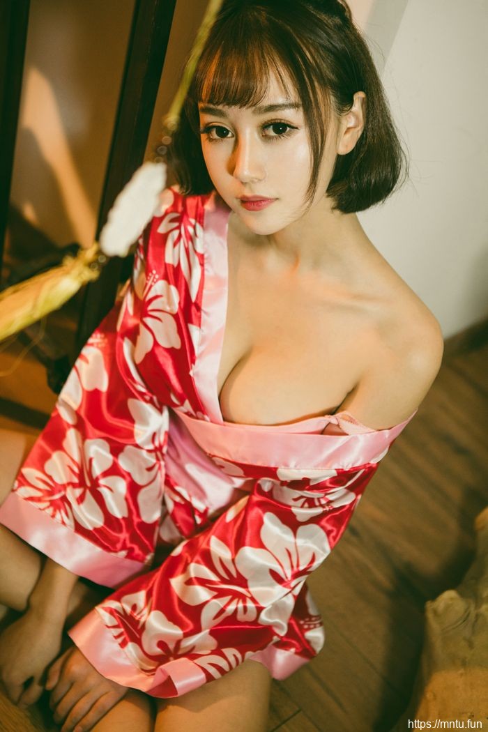 性感动漫美女图片高清