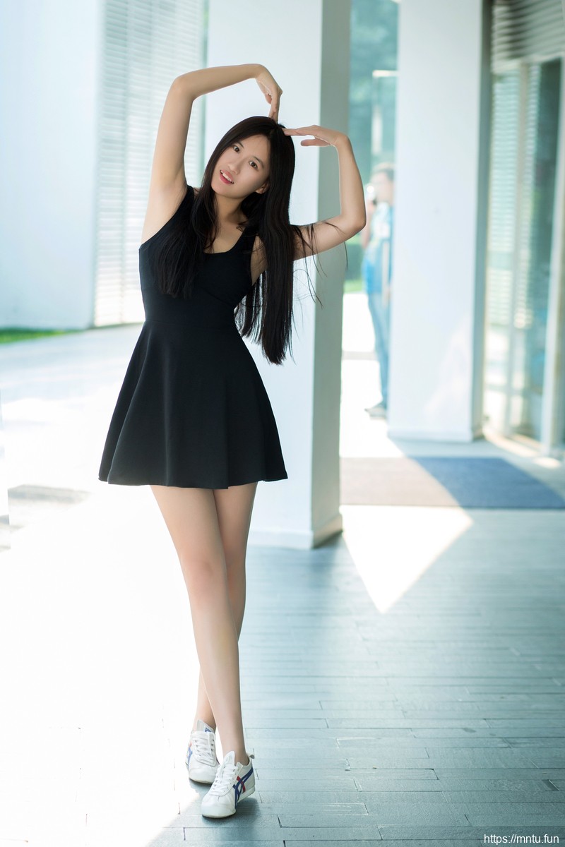 推女郎60期Jessica长腿诱惑