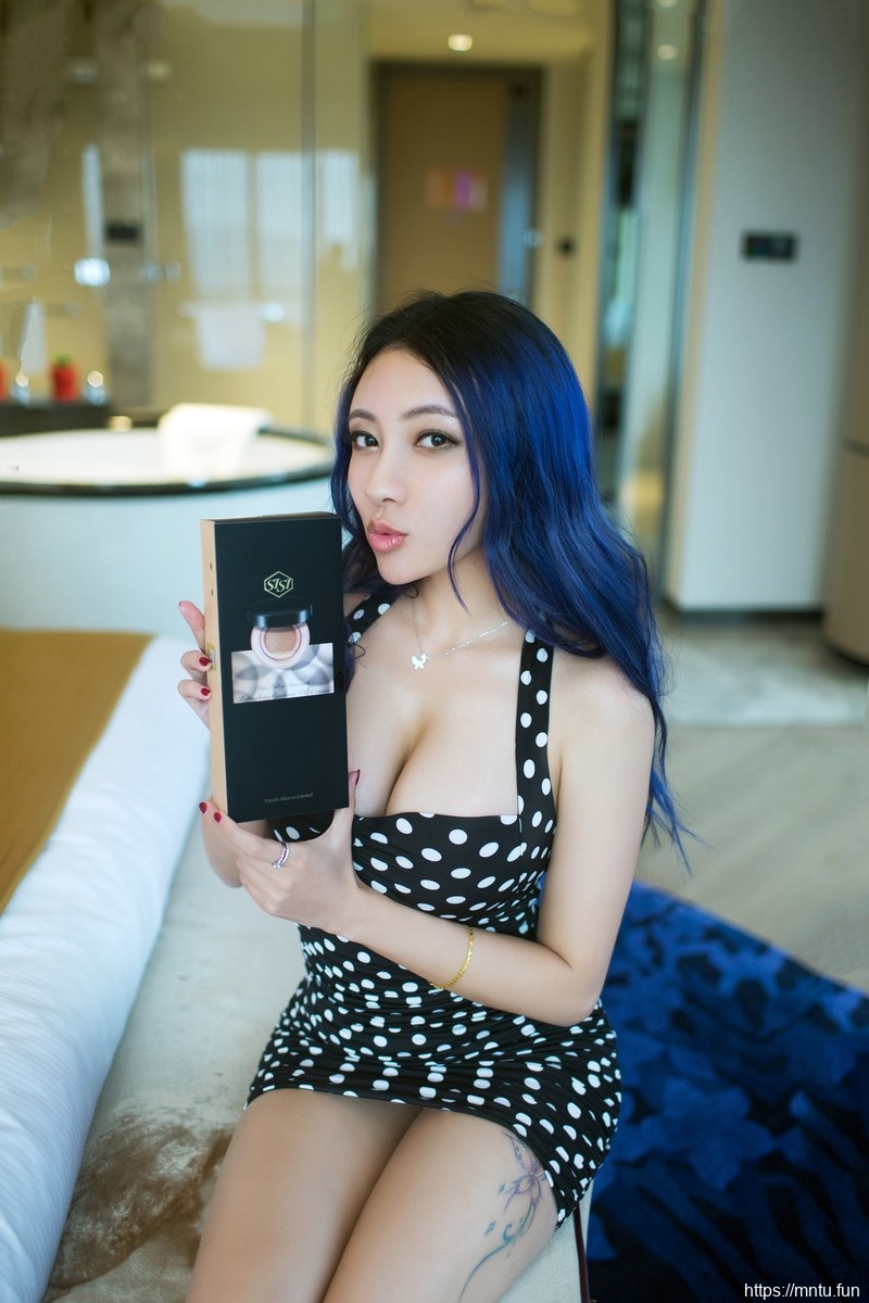 推女郎58期松果儿巨乳写真图片