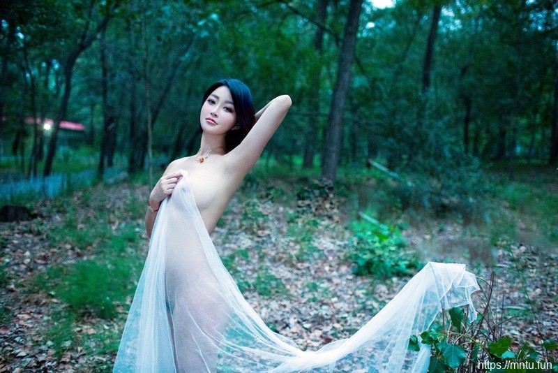 推女郎45期金宥熙性感美女图片