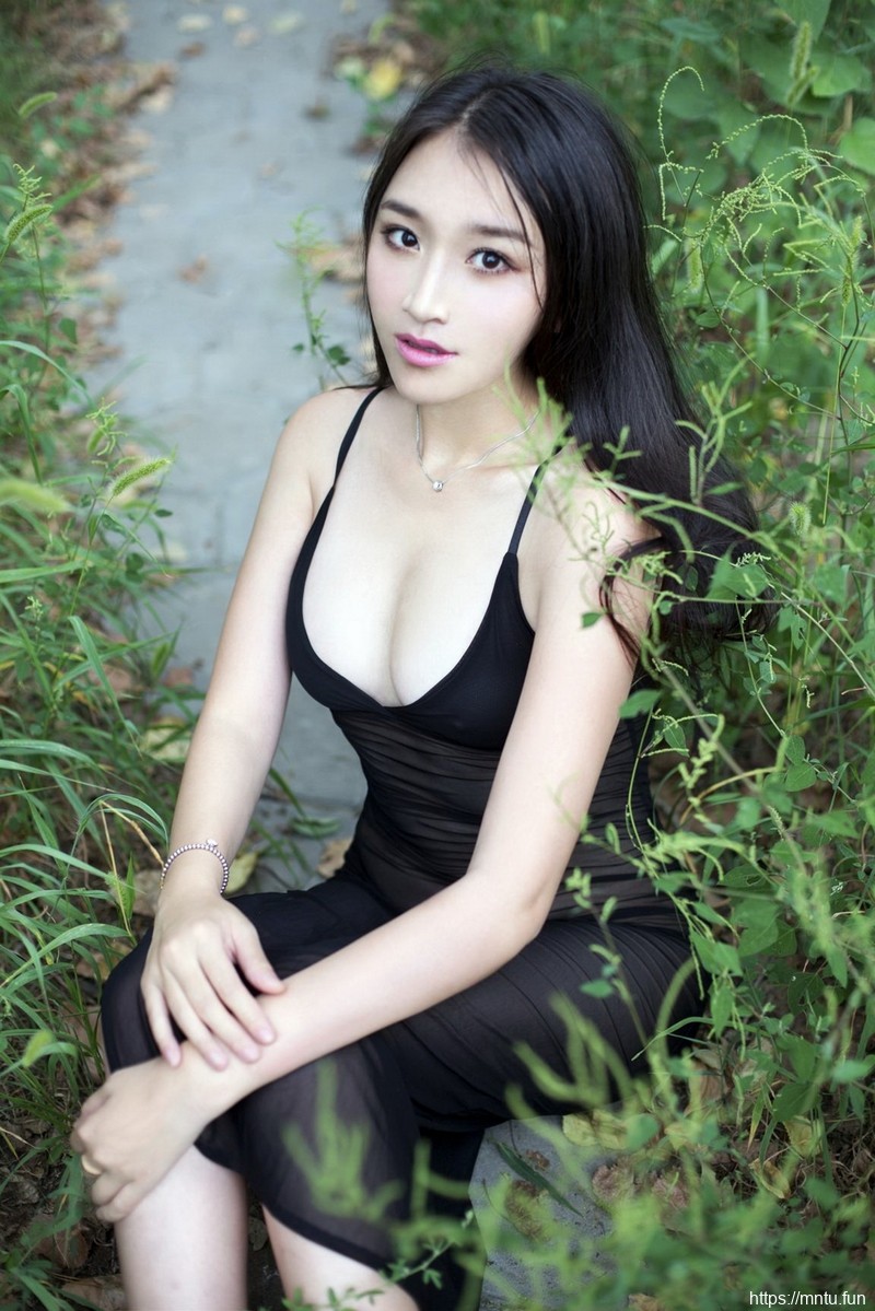 推女郎44期尹棠性感写真图片