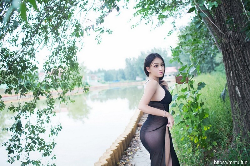 推女郎44期尹棠性感写真图片