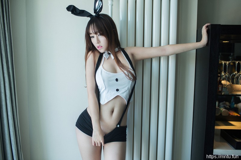 推女郎43期王语纯诱惑写真图片