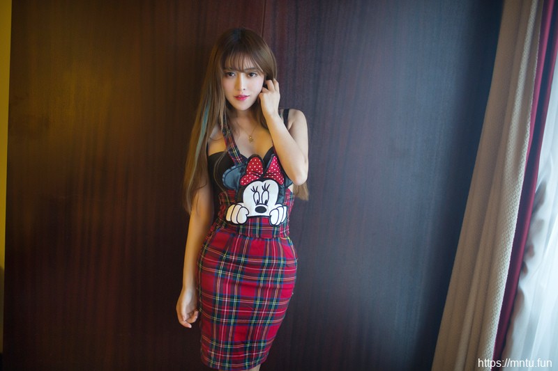 推女郎夏倪可性感私房写真