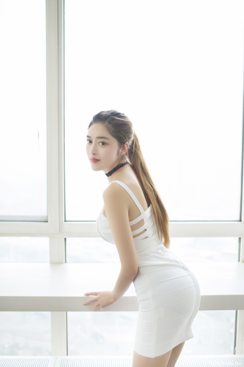 推女郎夏倪可性感私房写真