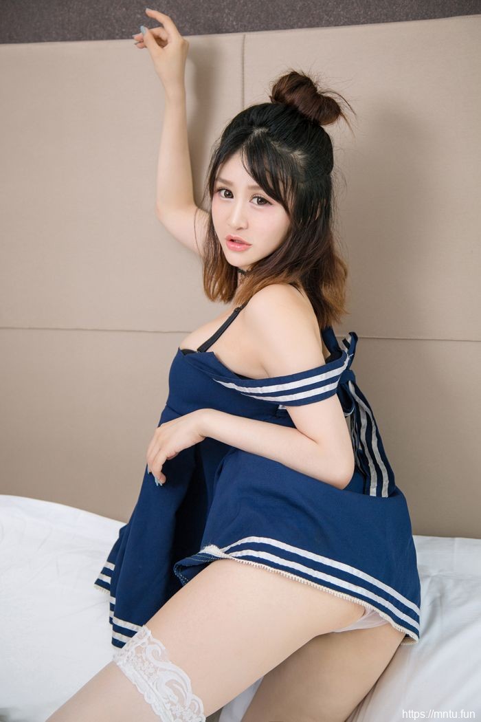 日本童颜巨乳妹子