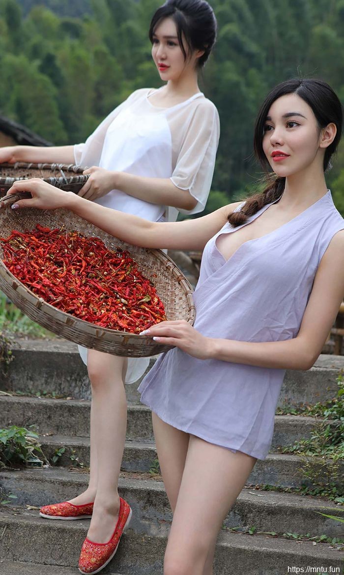 乡野美女最原始的冲动