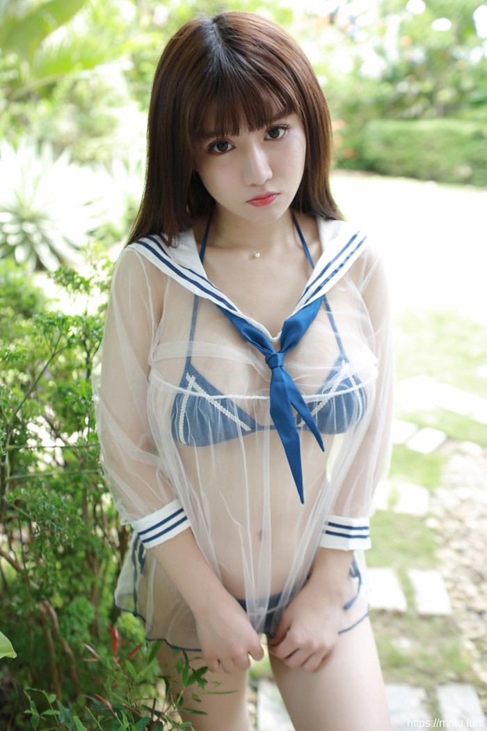 少妇娇萌萌勒逼丁字裤诱惑十足