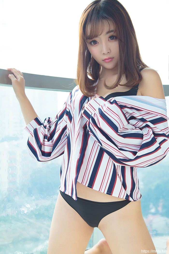 妩媚少妇陈七七胸大臀翘