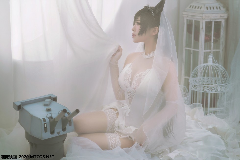 [喵糖映画]Vol.115_白色蕾丝妹子私房婚纱爱宕主题透视秀傲人豪乳撩人诱惑写真30P