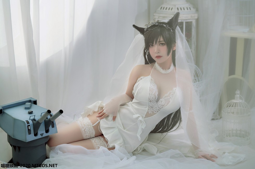 [喵糖映画]Vol.115_白色蕾丝妹子私房婚纱爱宕主题透视秀傲人豪乳撩人诱惑写真30P
