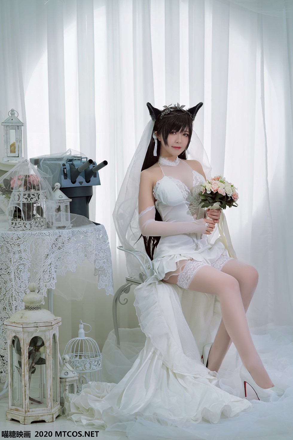 [喵糖映画]Vol.115_白色蕾丝妹子私房婚纱爱宕主题透视秀傲人豪乳撩人诱惑写真30P