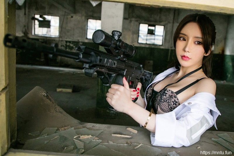 狂野美女演绎极致诱惑