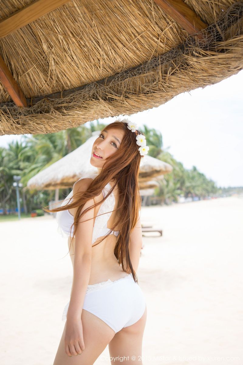 [MiStar魅妍社] 美女模特黄歆苑Chobits泳装+高叉+牛奶美胸写真 Vol.023