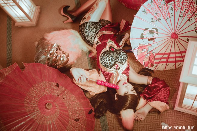 蜜丝公馆花小骨COS王者荣耀阿狸少女妲己