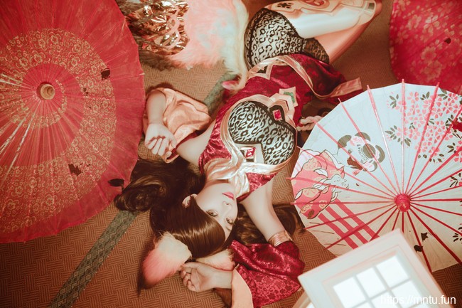 蜜丝公馆花小骨COS王者荣耀阿狸少女妲己