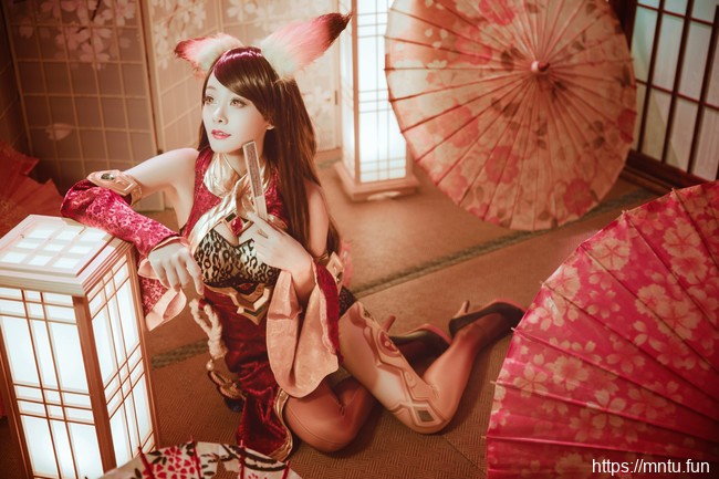 蜜丝公馆花小骨COS王者荣耀阿狸少女妲己