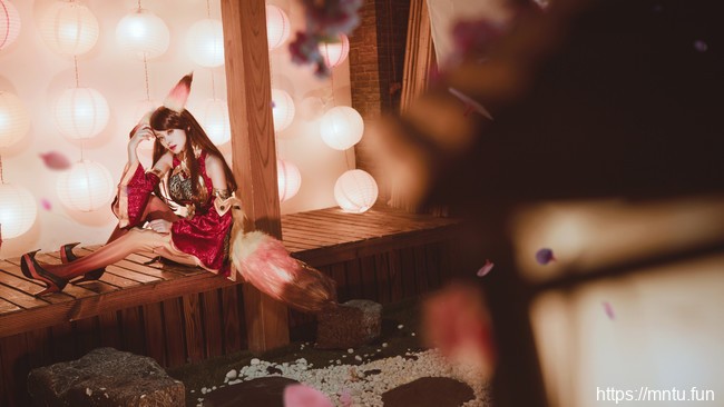 蜜丝公馆花小骨COS王者荣耀阿狸少女妲己