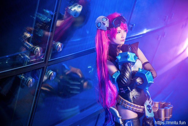 纯情少女北川白鸟COS王者荣耀杀手不太冷孙尚香