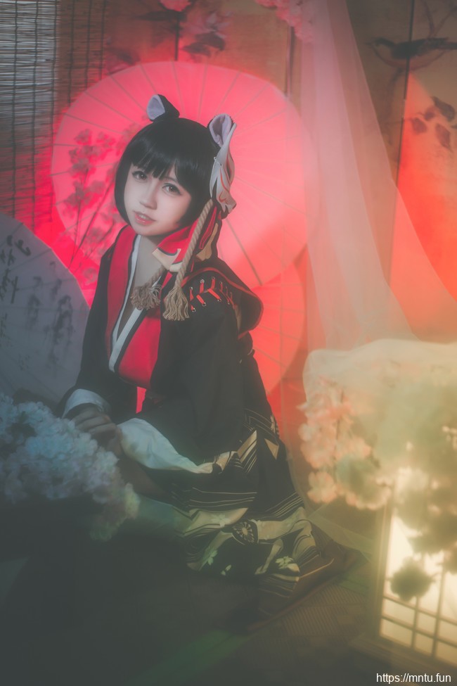 萝莉美少女薇薇薇EI喂喂COS碧蓝航线山城