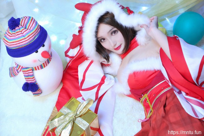性感美女红绿色喵COSPLAY王者荣耀圣诞恋歌貂蝉