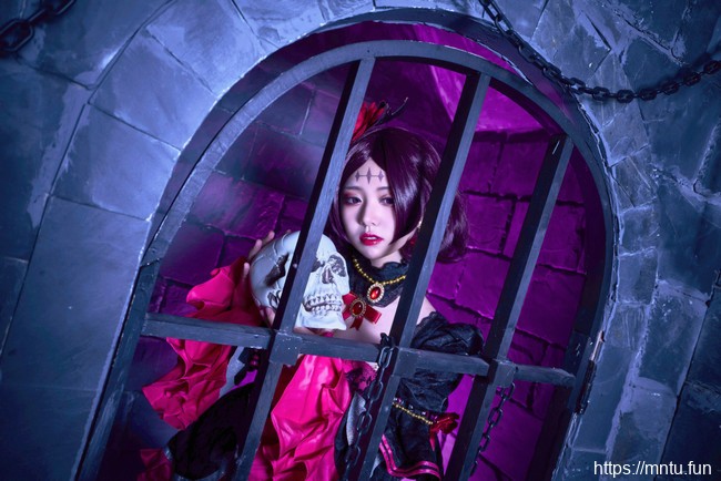 清纯萝莉sharon纱容COSPLAY王者荣耀露娜