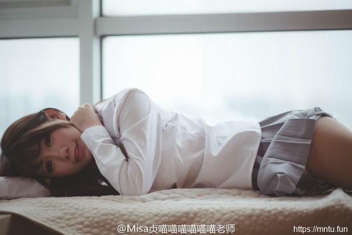 私房制度短袜少女翘臀妖娆唯美动人