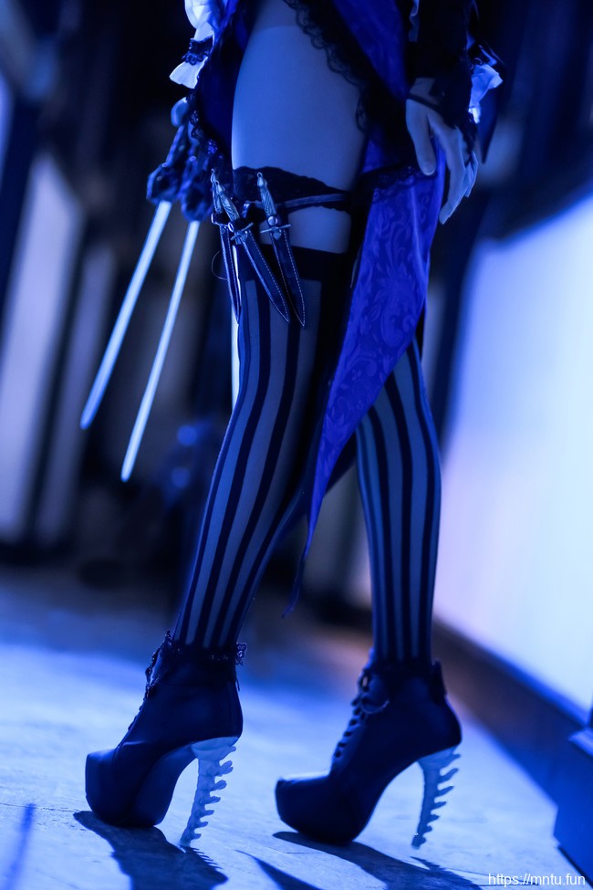 清纯萝莉ElyEE子COSPLAY东方Project十六夜咲夜